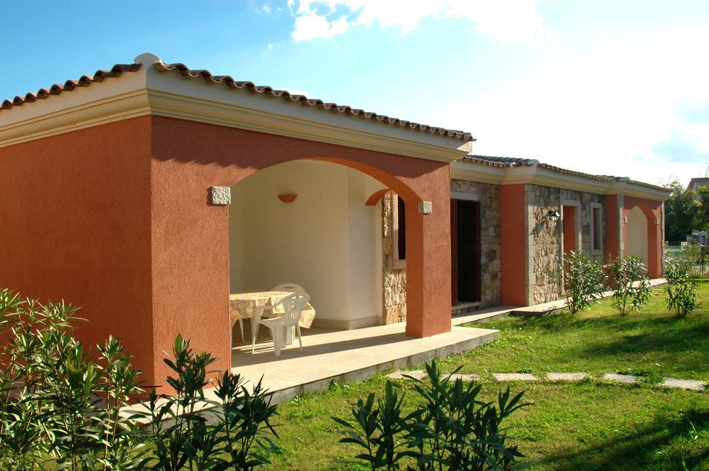 Holiday Homes Stella Marina 산테오도로 객실 사진