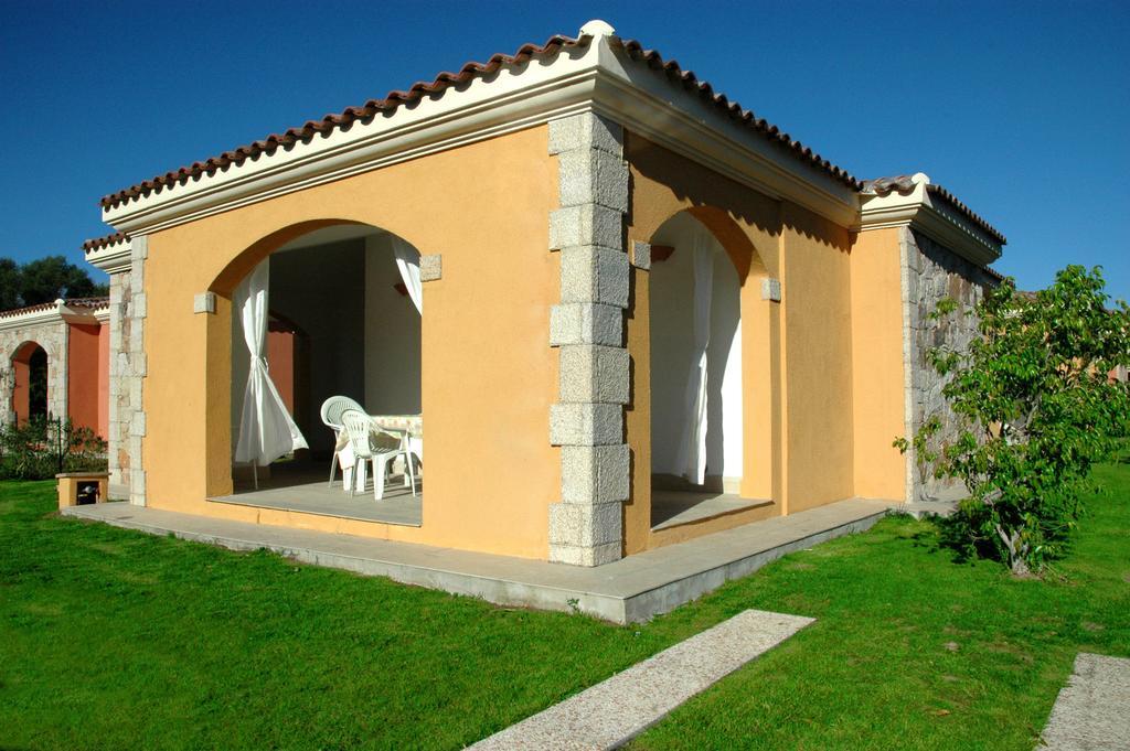 Holiday Homes Stella Marina 산테오도로 객실 사진