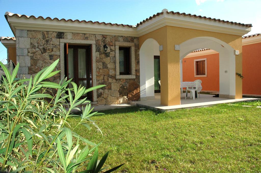 Holiday Homes Stella Marina 산테오도로 객실 사진